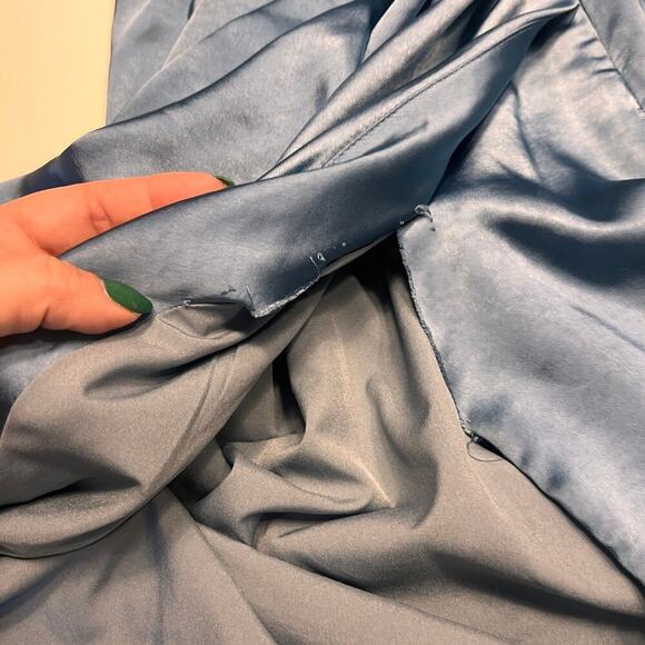 Elliatt Cassini One-Shoulder Midi Dress Size Medium - Picture 7 of 11